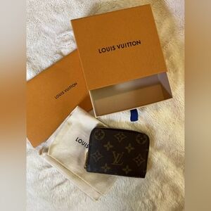 Louis Vuitton Monogram Zippy Coin Purse